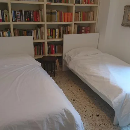 Ca Spirito Santo דירה *